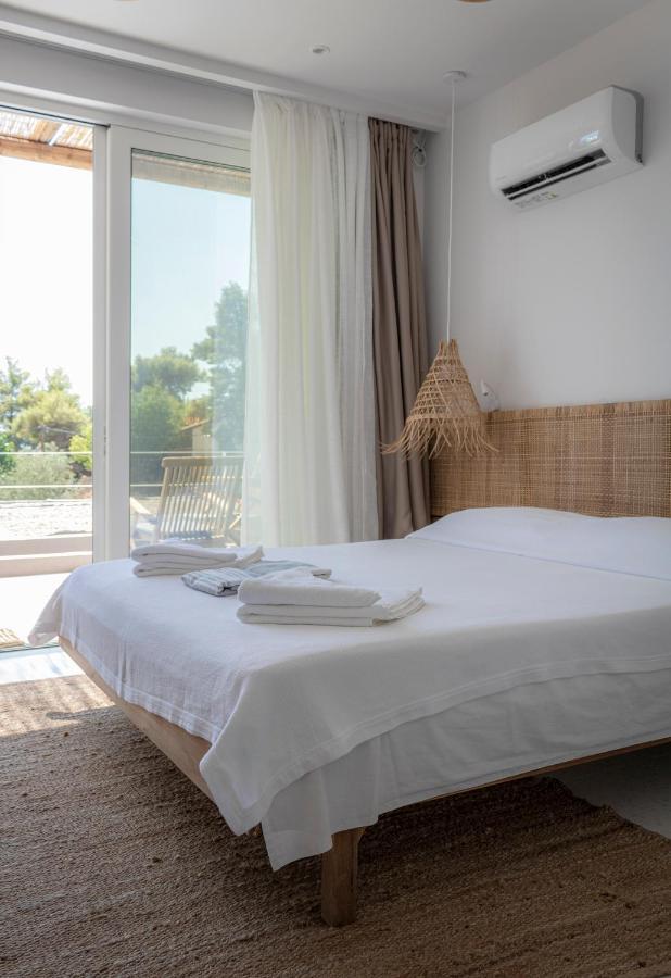 Arion Seaside Suites Paleros 외부 사진